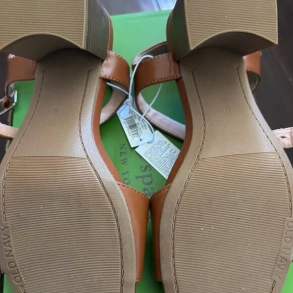 Old Navy Tan Sandals Minimalist Design Adjustable Fit - Picture 2 of 3